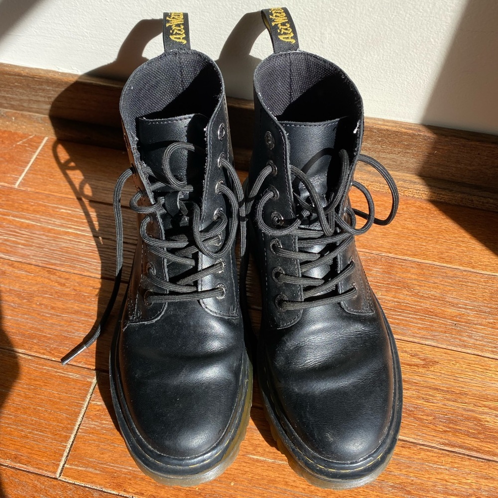 WOMEN'S DR. MARTENS ZAVALA COMBAT BOOTS